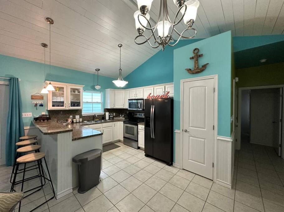 Barefoot Bungalow - Pet Friendly- 2 Bdrm Townhome 科珀斯克里斯蒂 外观 照片